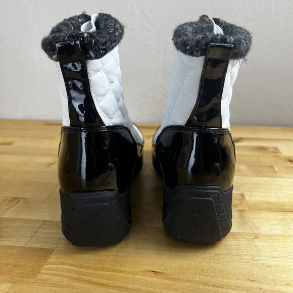 Khombu Megan Boots White Waterproof Cold Rated Memory Foam Winter Size 5 - Picture 6 of 10